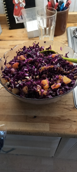 Min_roedkaalssalat_med_honning.png